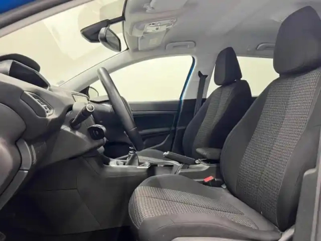 Peugeot 308 sw 1.2 puretech 110ch s&amp;s style — photo 8