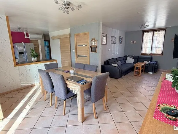 Maison 4 pièces 121 m²