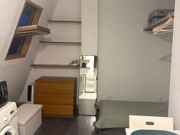 Studio meublé