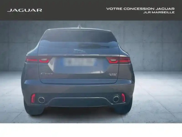 Jaguar E-Pace 2.0d 180ch r-dynamic chequered flag awd bva9 9cv — photo 19