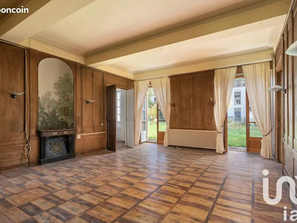 Propriété 15 pièces 650 m²