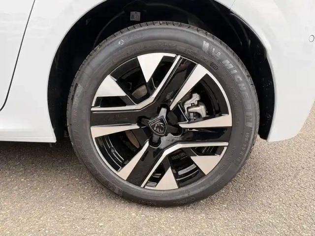Peugeot 208 electrique 156ch 54 kwh — photo 1