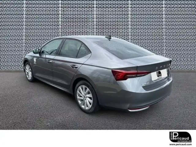 Skoda Octavia 1.5 tsi hybrid 116 ch dsg7 — photo 15