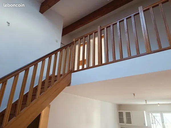 Urgent maison mitoyenne carbon blanc centre ville 75m2 plus garage
