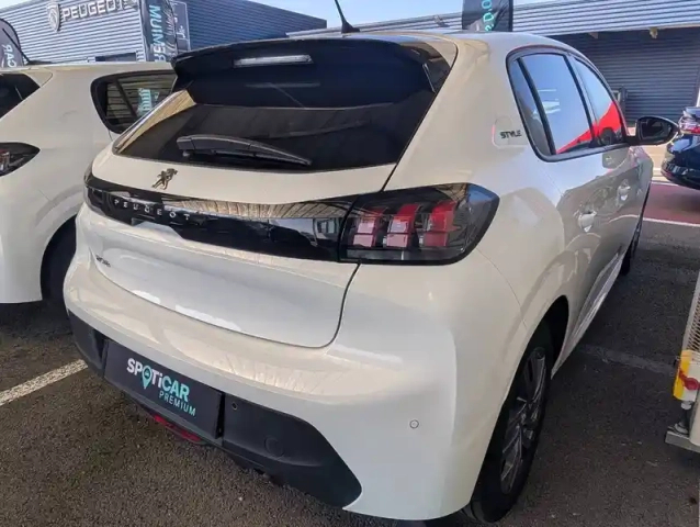 Peugeot 208 puretech 75 s&amp;s bvm5 — photo 6