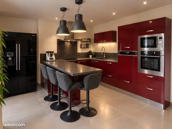 Maison rénovée 108 m² de plain-pied - terrain 659 m² - DPE C - potentiel 3 ch