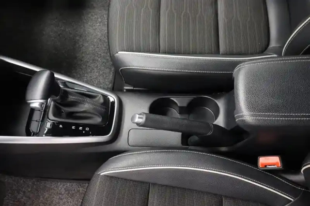 Kia Stonic 1.0 t-gdi 120 ch mhev dct7 — photo 93