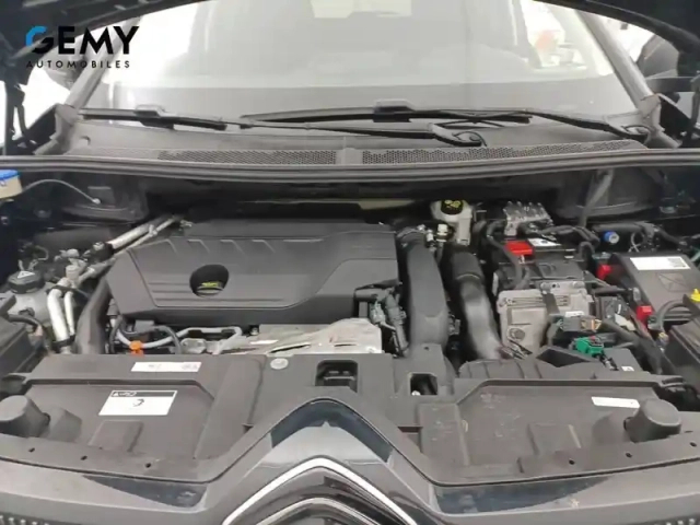 Citroën C5 Aircross hybride rechargeable 225 e-eat8 — photo 15