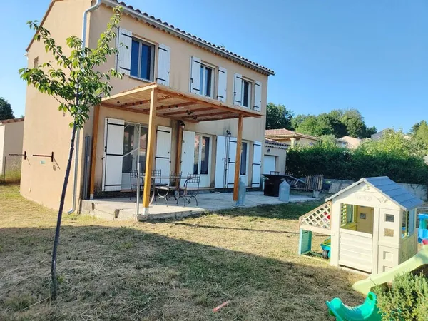 Maison 4 pièces 100 m²