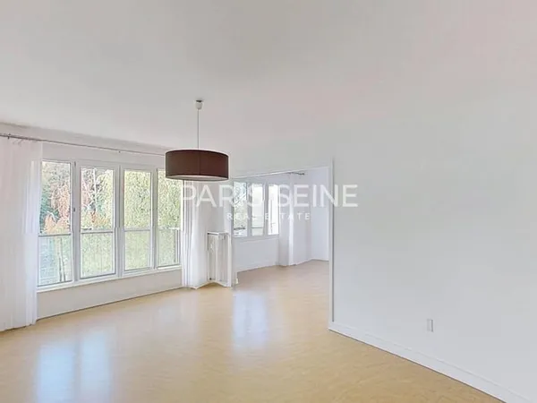 Appartement 4 pièces 81 m²
