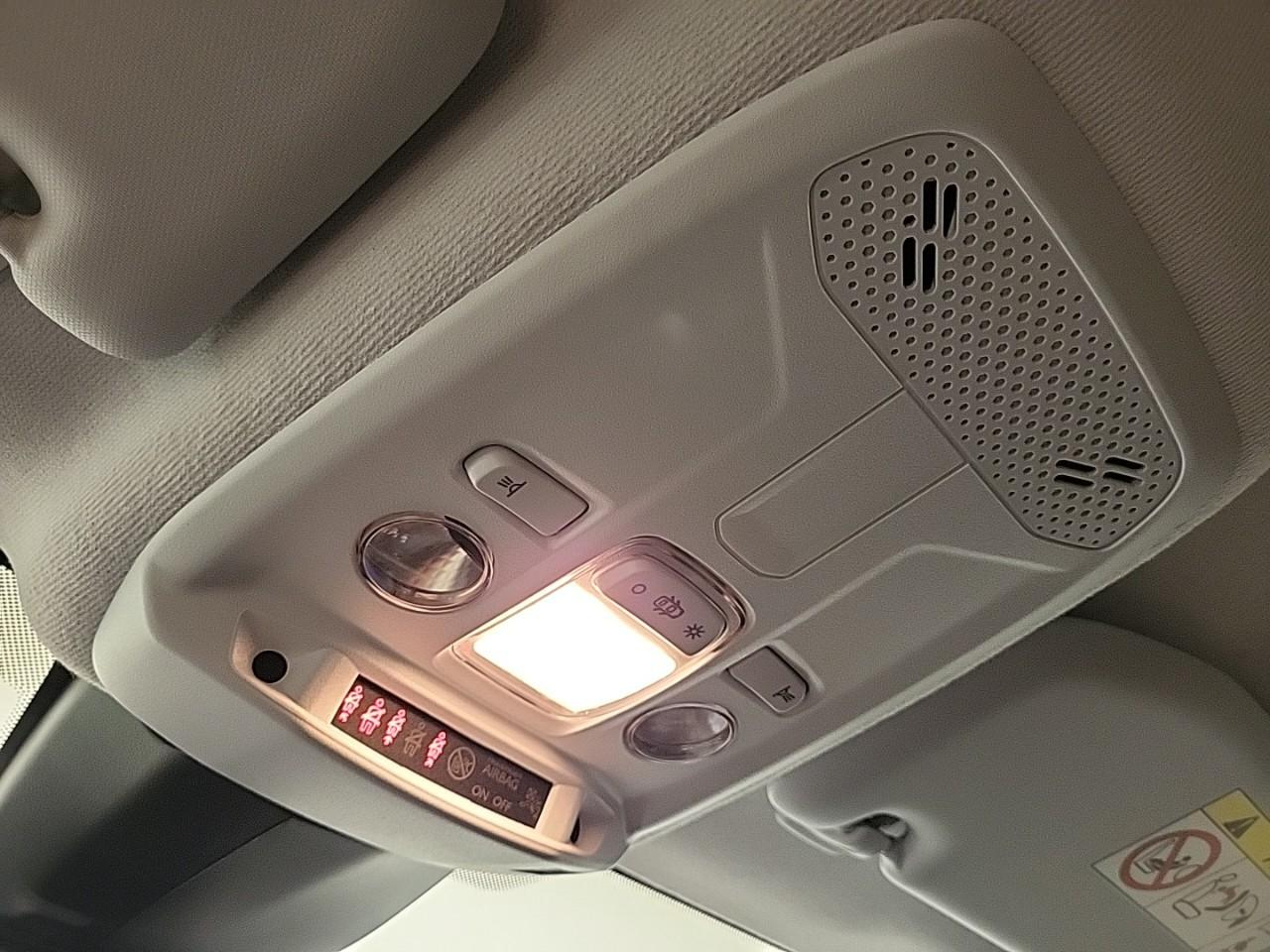 Peugeot 208 puretech 100 s&s eat8 active pack — photo 24