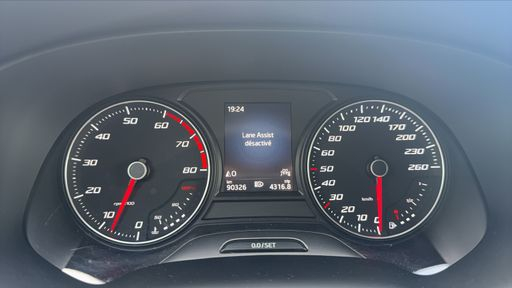 Seat Ateca 1.5 TSI 150 - Style Business – 2020 – 92513 km – Essence – Boîte Manuelle — photo 17