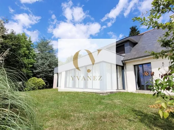 MAISON EN CAMPAGNE DE 136 M2 AUX PORTES DE CHATEAUGIRON SUR