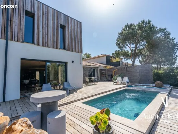 Villa 3 pièces 103 m²