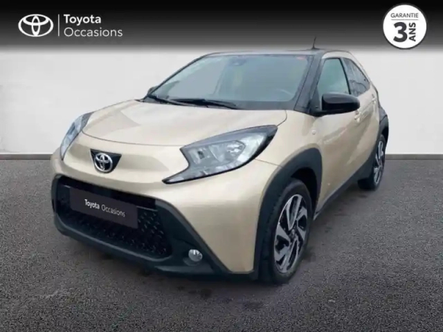 Toyota Aygo X 1.0 vvt-i 72ch design my24 — photo 1
