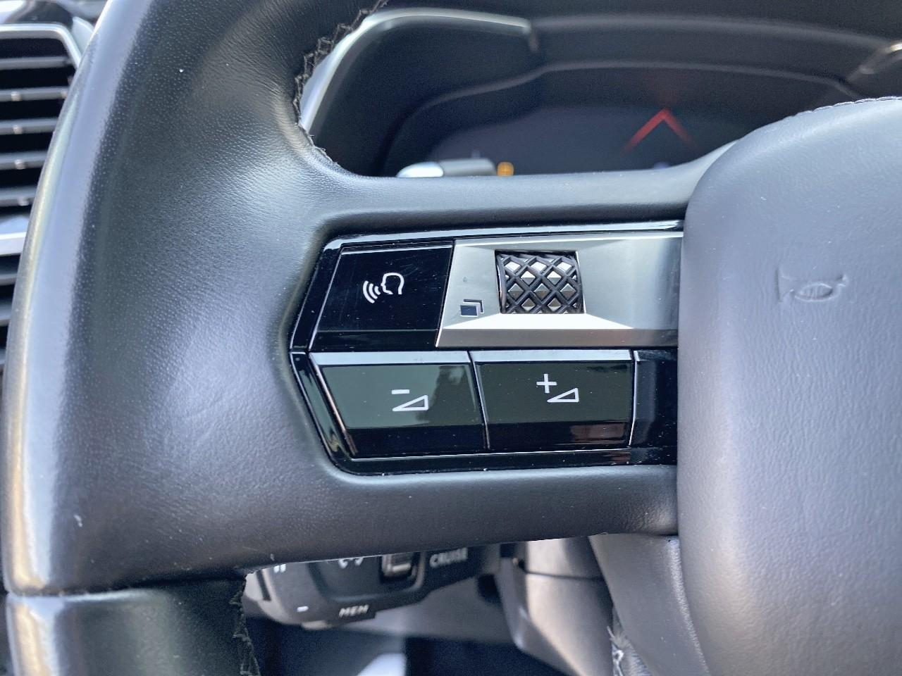 Ds Ds 7 crossback puretech 180ch grand chic automatique — photo 24