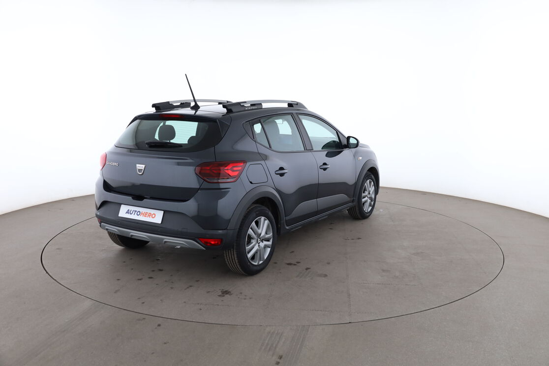 Dacia Sandero Stepway 1.0 TCe Confort — photo 5