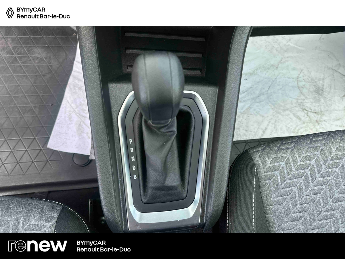 Renault Clio E-Tech full hybrid 145 — photo 20