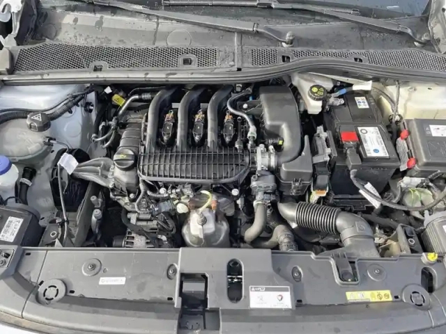 Peugeot 208 puretech 75 s&amp;s bvm5 active — photo 21