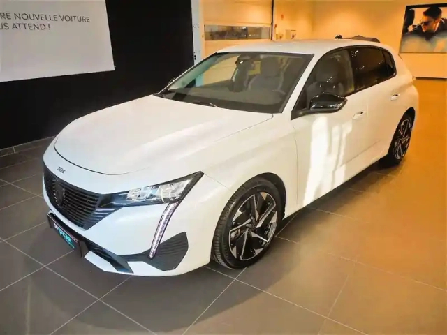 Peugeot 308 puretech 130ch s&amp;s eat8 — photo 1