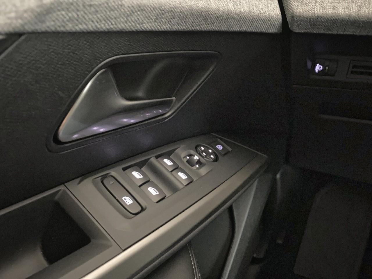 Peugeot 3008 electrique 210 ch 73 kwh allure — photo 20