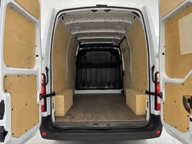 Renault Master fgn trac f3500 l2h2 blue dci 135 — photo 18