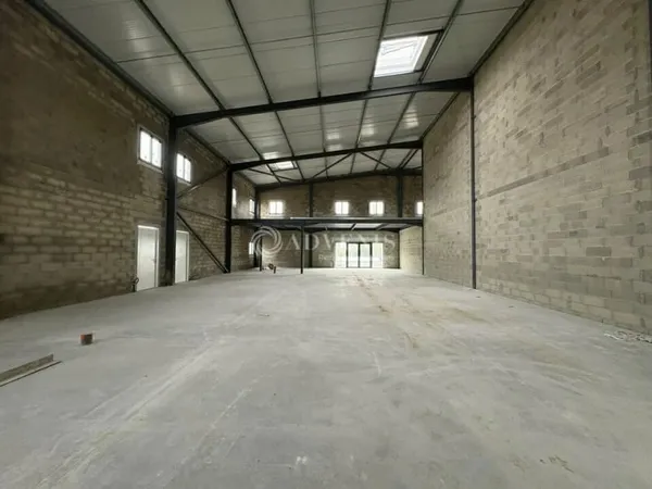 Local 220 m²