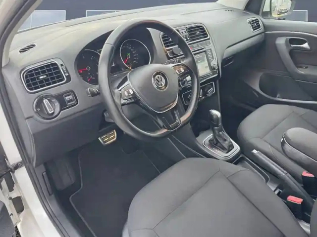 Volkswagen Polo 1.4 tdi 90 bmt dsg7 — photo 19