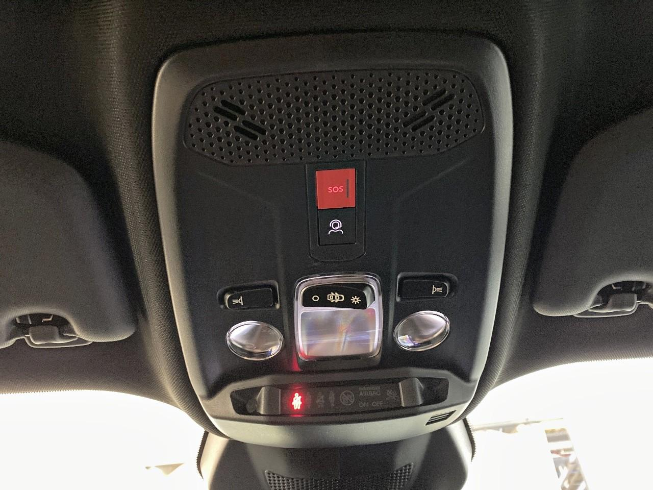Peugeot 2008 hybrid 145 ch e-dcs6 allure — photo 19