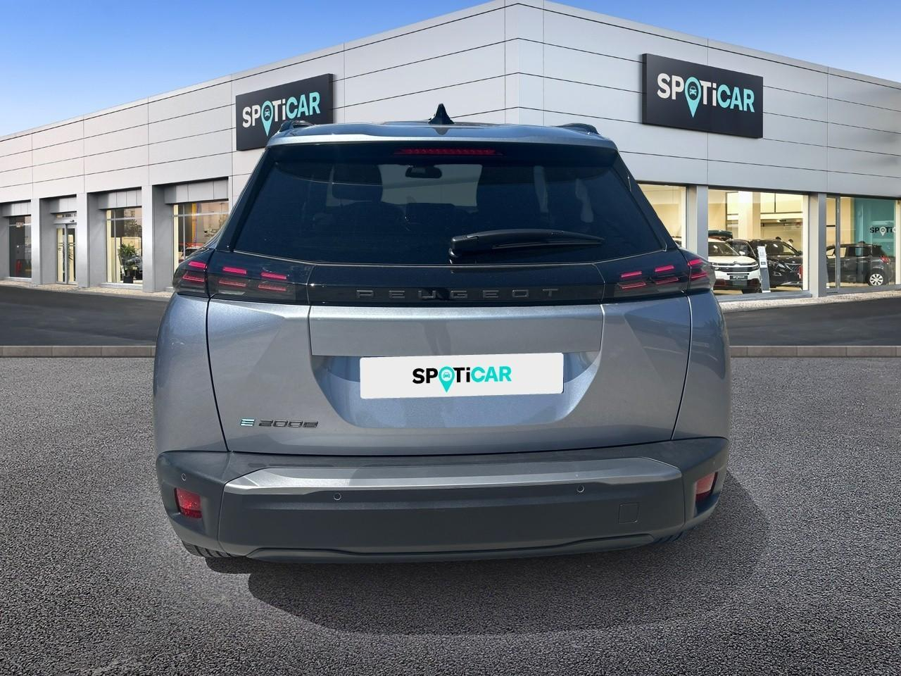 Peugeot 2008 e-2008 156ch 54 kwh allure — photo 5