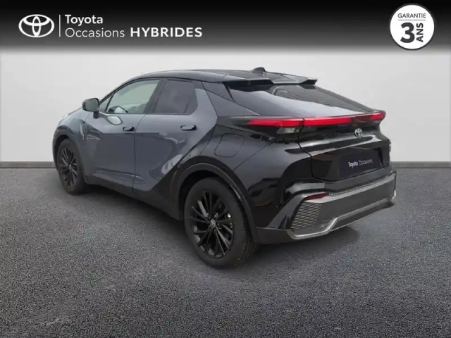 Toyota C-Hr 1.8 hybride 140ch gr sport — photo 2