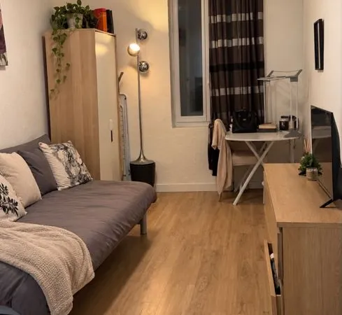 Studio meublé rénové Vauban - Marseille 6e - Climatisation - DPE C