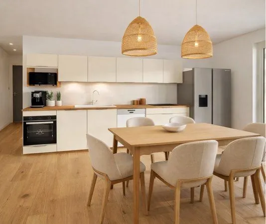Rare T4 100m2 rénové à neuf , 3 chambres , parking , Rodez