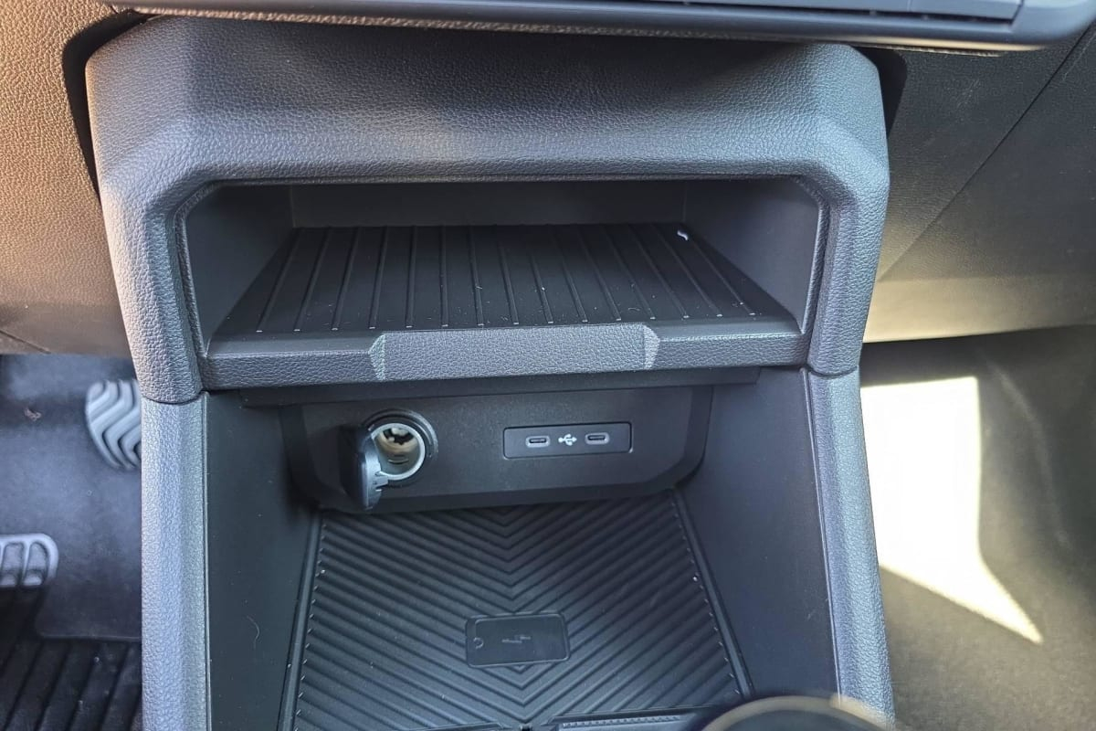 Dacia Duster — photo 18