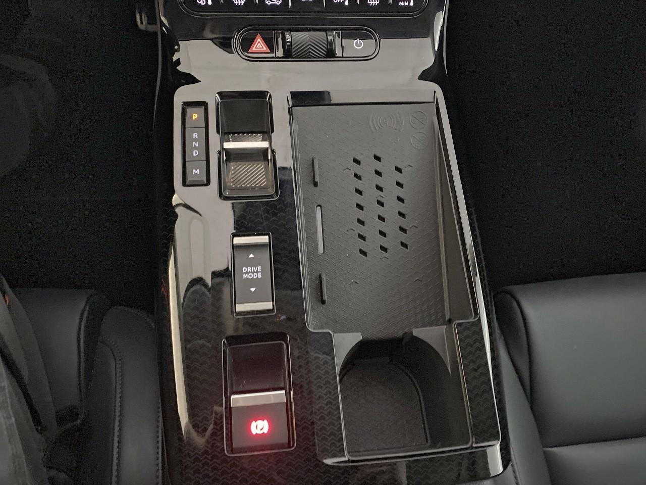 Citroën C5 Aircross hybride 145 ch e-dcs6 max — photo 17