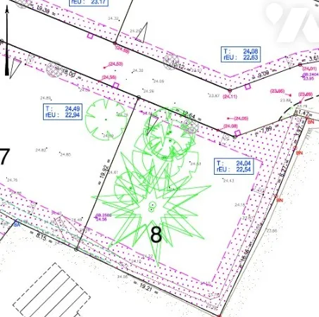 Terrain 425 m²