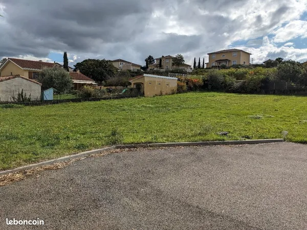 Vente terrain 1109m2 Saint Laurent de Mure