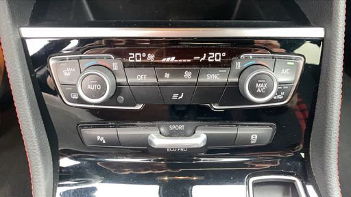 BMW Serie 2 Active Tourer 218d 150 Steptronic8 - Sport – 2017 – 155569 km – Diesel – Boîte Automatique — photo 7