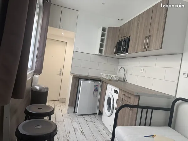 Studio 1 pièce 16 m²