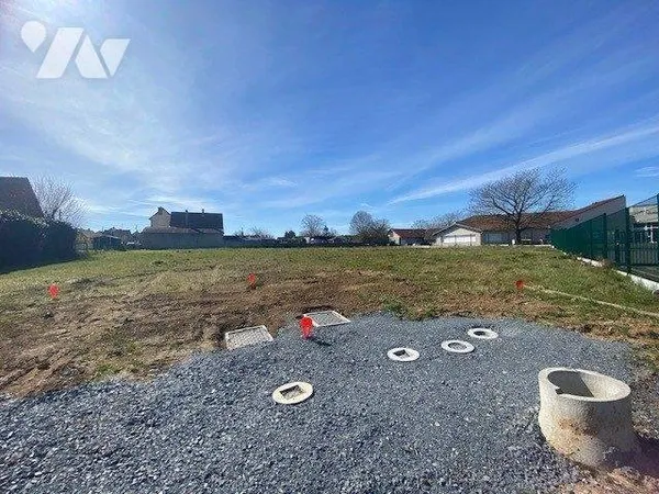 Terrain 636 m²