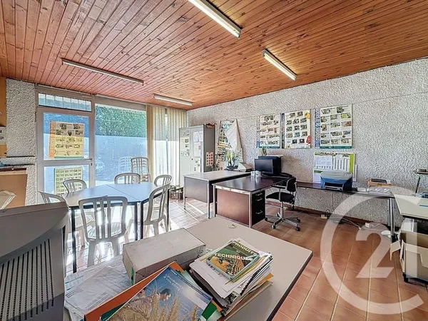 Local 38 m²
