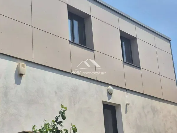Local d'activité 346 m²