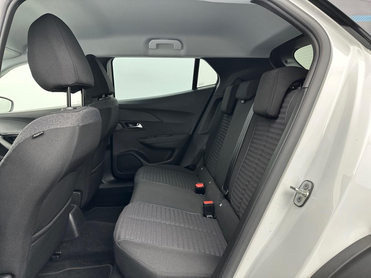 Peugeot 2008 puretech 100 s&s bvm6 style — photo 12