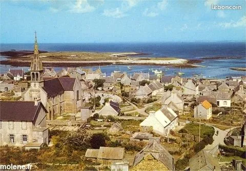 Terrain centre bourg - Ile de molène 29259
