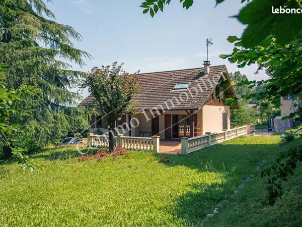 Maison 6 pièces 126 m²