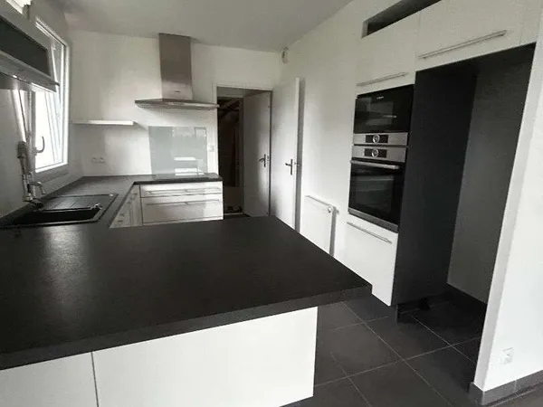 Maison 4 pièces 100 m²