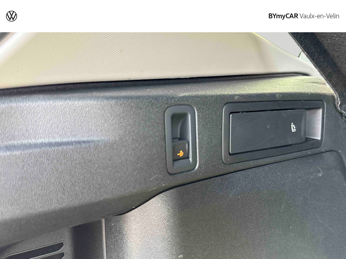Volkswagen Tiguan 1.5 eHybrid 272ch DSG6 — photo 20