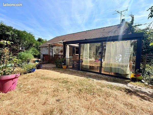 Maison 7 pièces 104 m²