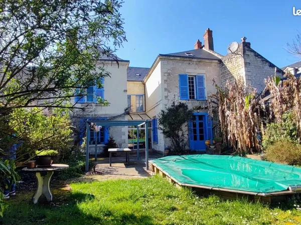 Maison 15 pièces 280 m²