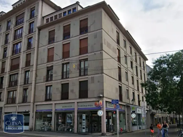 Appartement 1 pièce 14 m²